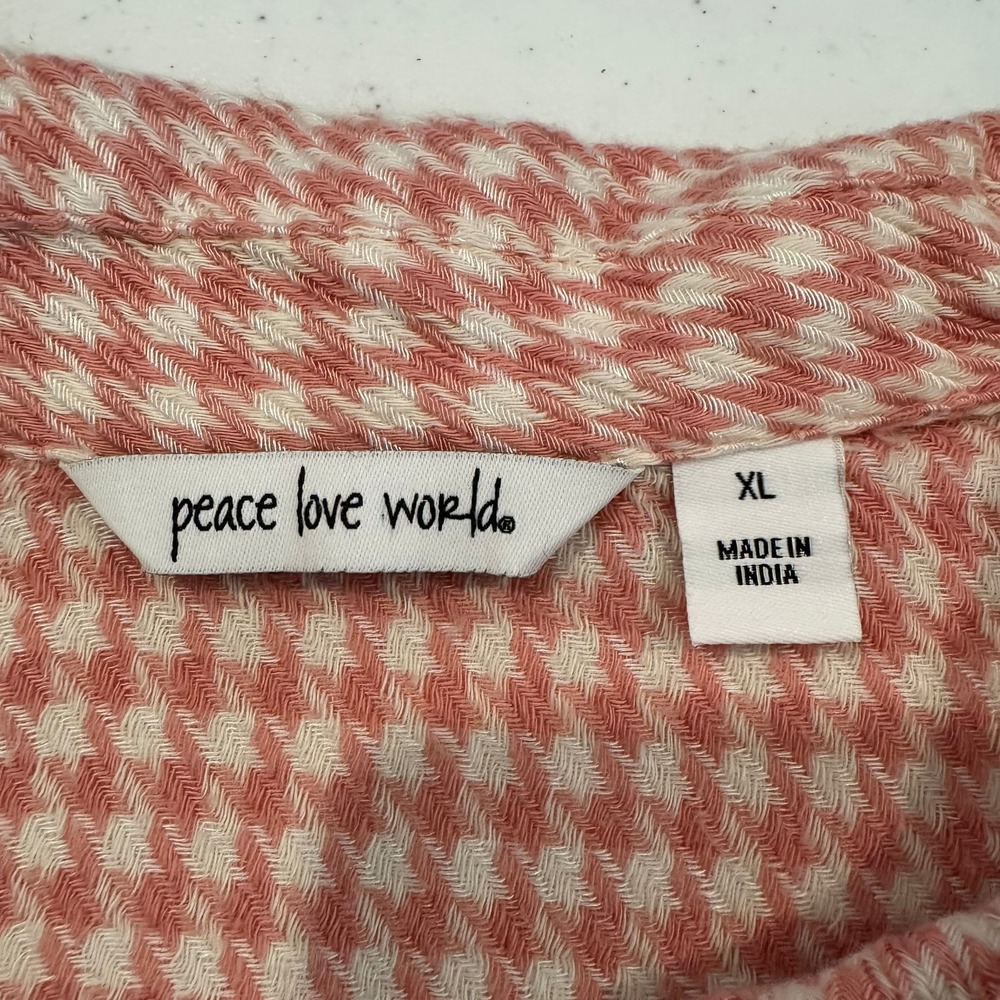 Peace Love World Pink Houndstooth Pullover Blouse XL Long Sleeve V-Neck Top - Picture 5 of 8